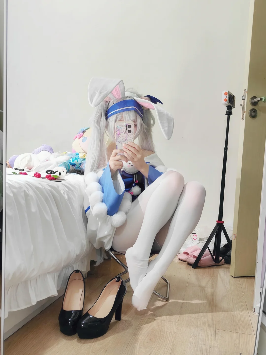 御子miko - No.003 拉菲兔 [92P-327MB] tg@simisebaisi 【丝足阁】083.webp
